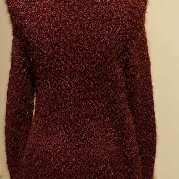 Women’s Burgundy Wine Soft Long Sleeve Cowl Neck Sweater Women’s Size M/L NEW - Picture 11 of 16